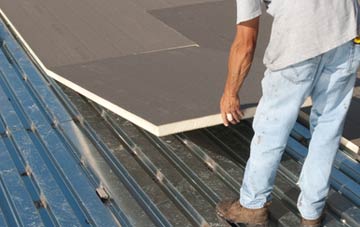 benefits of insulating Fulking flat roofing